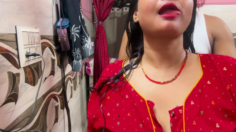 TactfulFiber902: Sexy Desi Bhabhi Gets Fucked Hard by Devar