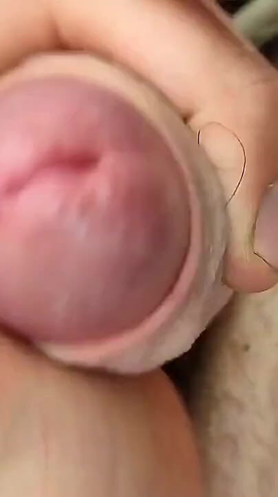 Close-up cumshot (Sara non-binary) Close-up cumshot (Sara non-binary)