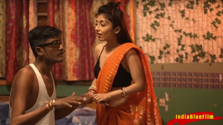 IndianBlueFilms: 늙은 계부와 섹시한 의붓딸