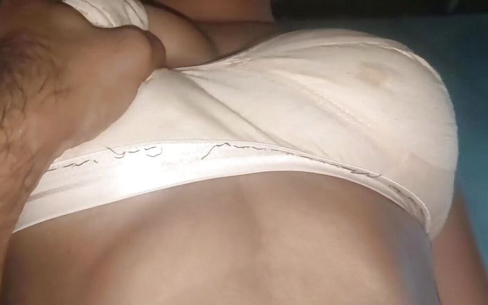 GamGhor: Moje sexy přítelkyně sex v posteli, plná masti