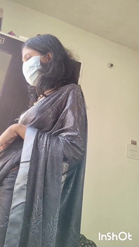La Sexy Bhabhi Shivani Baise Avec L’ami De Son Mari.