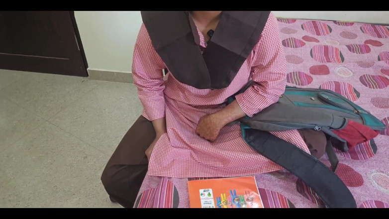 YOURAMRITA04: Murid hot india dientot habis-habisan sama gurunya di ruang coching...