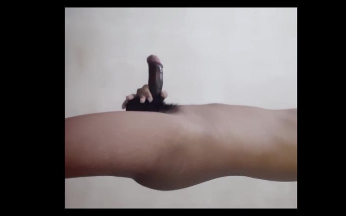 Hot Kolla: Masturbasi berdiri