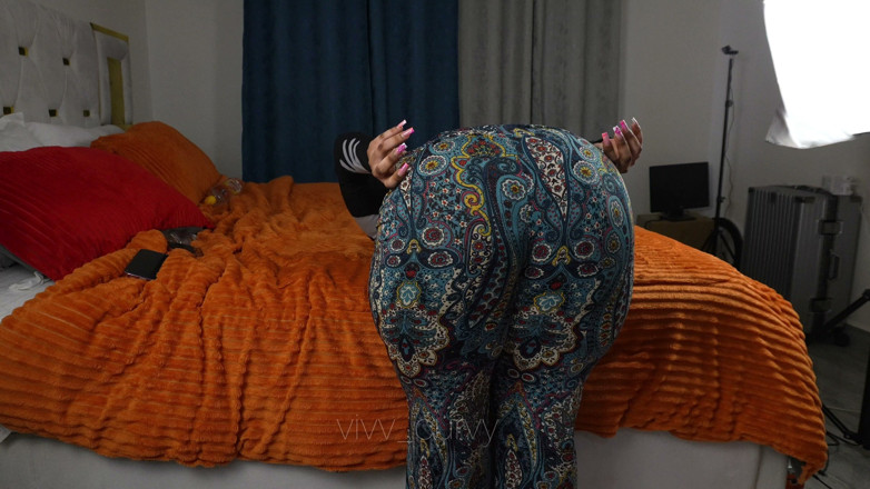 Solo big ass: Senin için tüm o zenci hatun götü.