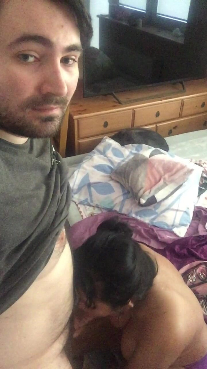 Megacute9999: Indonesische Ehefrau wird Schwanzlutschen niemals verweigern