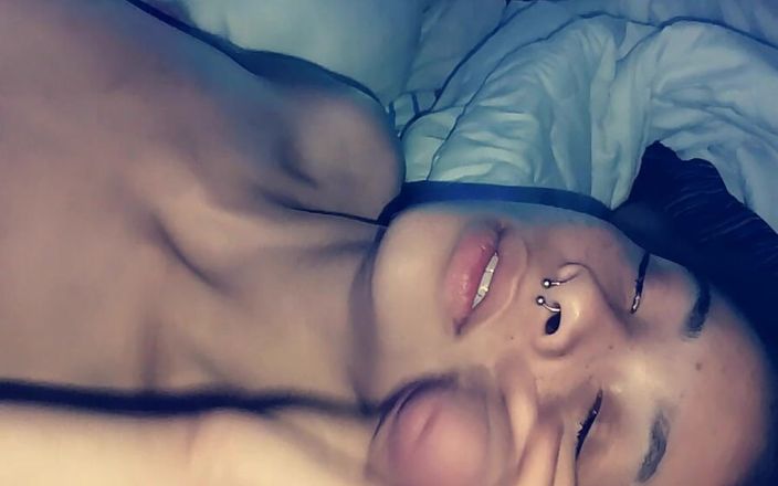 Caramell girly: Трохи прелюдії