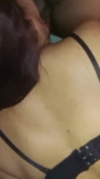 처음에는 원하지 않았지만, 모르겠지만 참을 수 없었어요