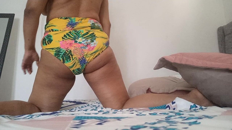 PATY PATY: Moje macecha Sama a chci sperma v jejím zadku
