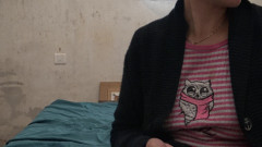 Stepmom Susan: 变态继母一生中第一次给她的处女继子打手枪