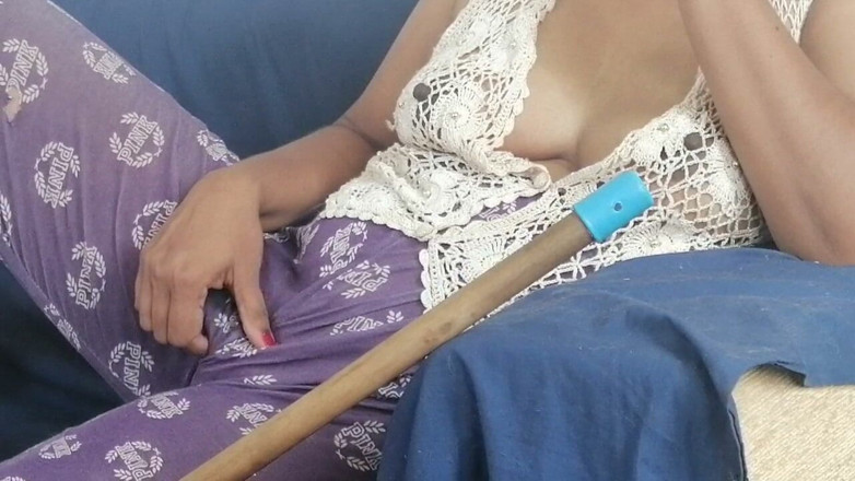 Tina Baby: Desi Bhabhi se rozhodla dát šanci nevlastnímu bratrovi