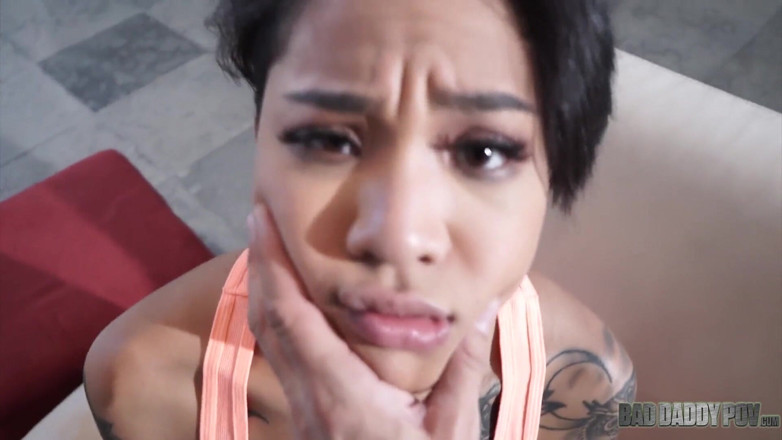 BadStepFamilyPov: Honey Gold gets smashed by her stepdad