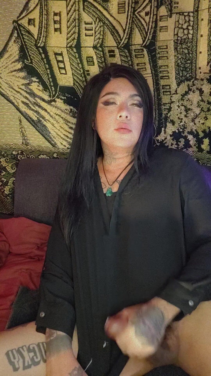 Kimberly Polizzi: ฉันรักคุณ โรเจอร์ ขอบคุณเพื่อนที่ปรับแต่งเฉพาะตัว