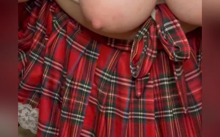 SklavinS_pervert: Sklavins Shows Her Holes!