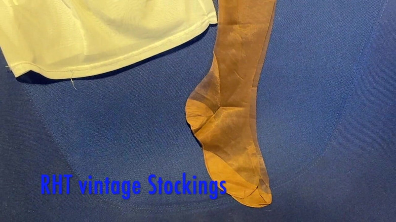 Aunty Sandra vintage girdle queen: Makcik Sandra Rago Girdle &amp; Rht Stockings 61
