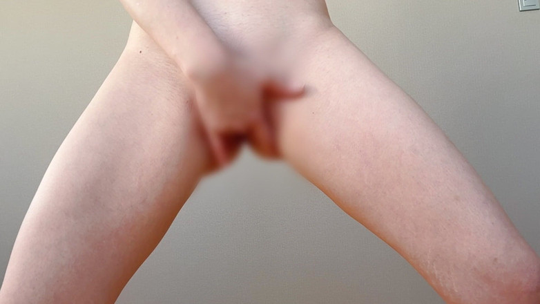 LuuLee0804: 蟹裆手淫