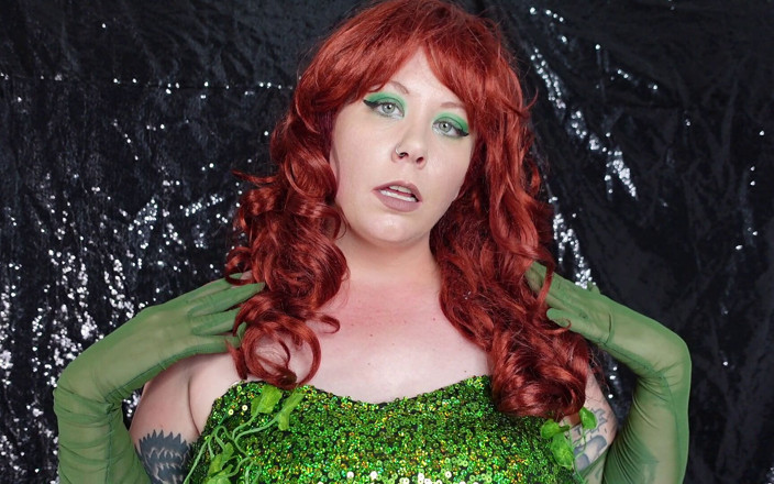 Deanna deadly: أنت الرقيق الجديد ل Poison Ivy