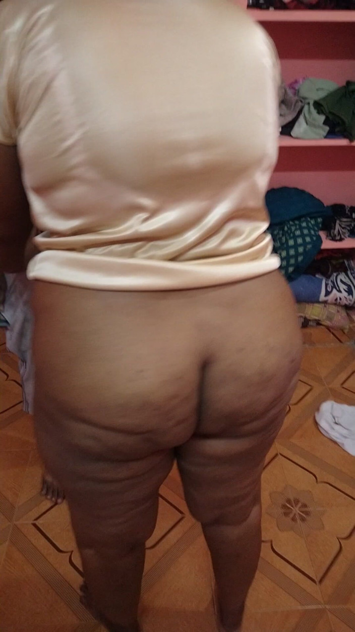 Benita sweety: Per emi sesso davanti al marito