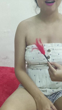 Chị kế Ấn Độ cuối cùng cũng thành công trong việc quyến rũ anh trai kế của anh ấy