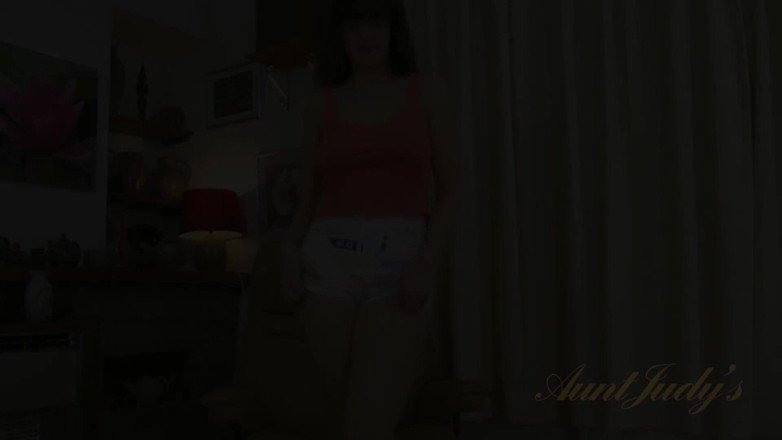 Aunt Judy's: AuntJudys - Cycata MILF Katie (klasyka AJ)