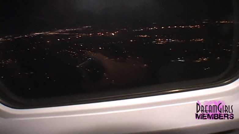 Dream Girls: Two Chicks Surprise The Pilot By Getting Naked