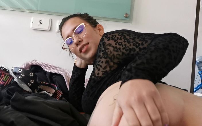 Bucara sex: Pokojówka zostaje zerżnięta przez swojego szefa w zamian za podwyżkę
