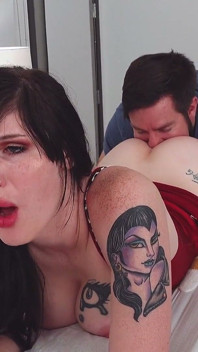 Nicole korsakova yang lagi sange suka banget sama kontol!