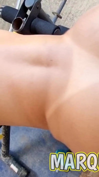 Büyük götlü orta yaşlı seksi kadın sert anal. İki kez boşalma. Göt ve amcığın içinde