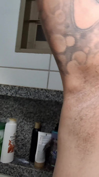 Mijn vrouw heeft mijn kont geschoren