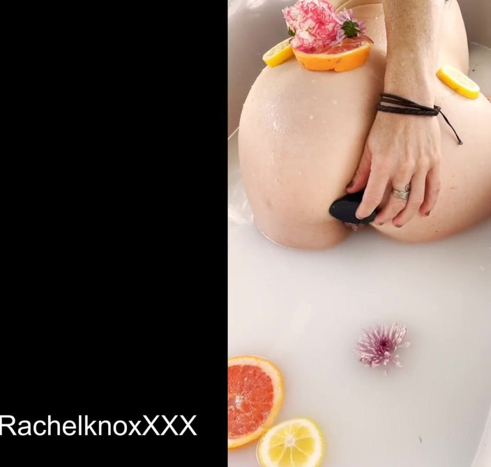 Porno angels: Rachel Knoxxx sexy milk bath