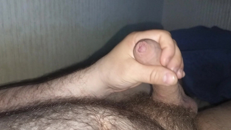 Uhri: Zich aftrekken op bed