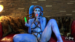 Em Yang: Twilek Aayla Secura se šuká se svými Lighsaber dildy