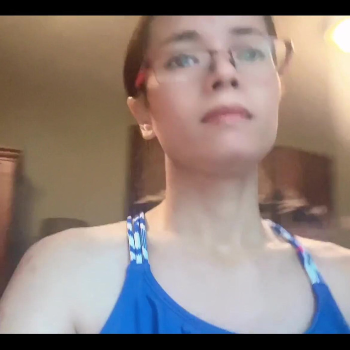 sweethanajapanese: Saya membersihkan masa keseronokan di dapur