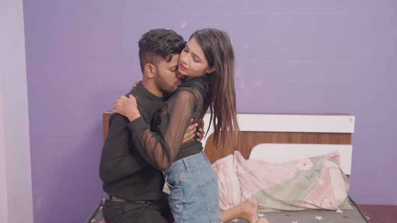 HARDFUCKING: Hermosa india modelo Sanjana de 18 años follando con hermanastro sexo...
