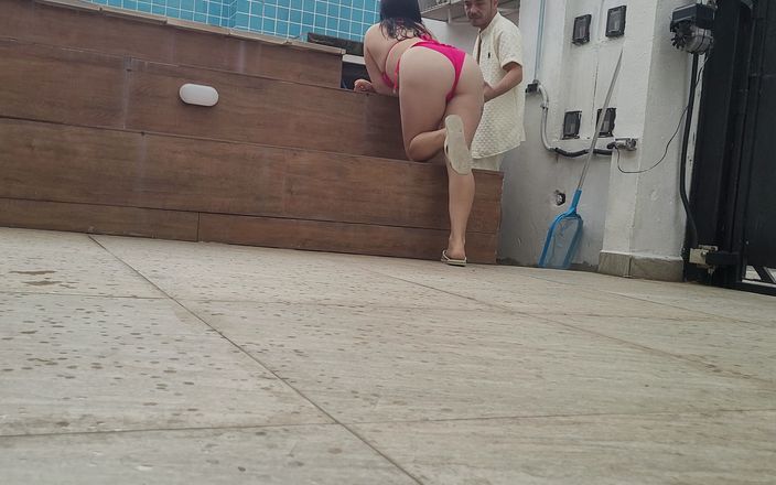 Jennyferpimenta: Soția îl înșală pe soț cu omul de la piscină