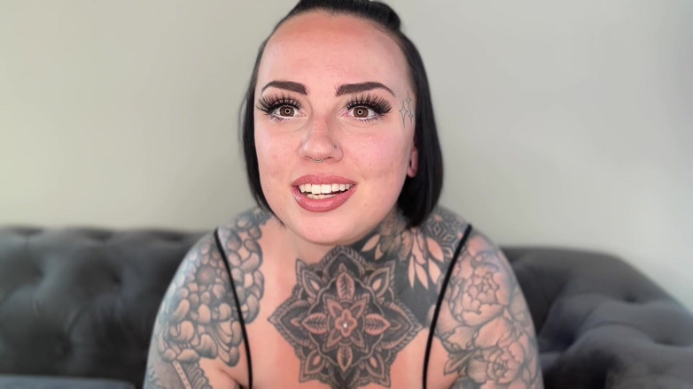 Miss Valentina: Cbt crudele che fuma