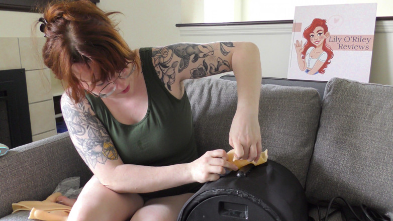 Lily O'Riley: NSFW 모터버니 오리지널 검토