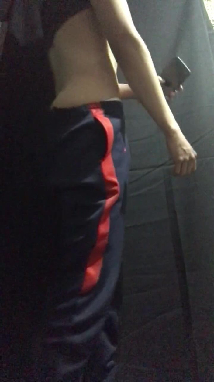 RabbitSex: Těsné kalhoty