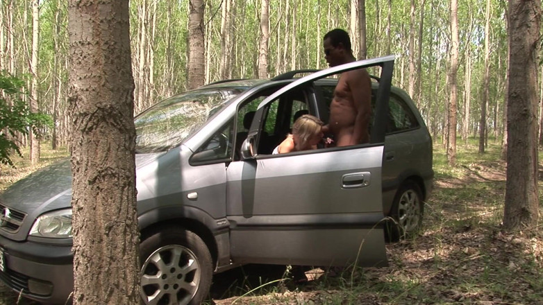 Cum Outdoor: Секс на улице в машине