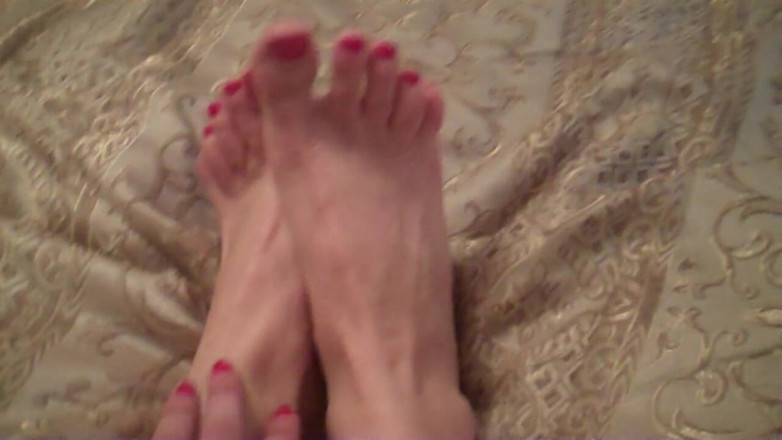 Cryptostudios: Kuku merah muda fetish tabitha