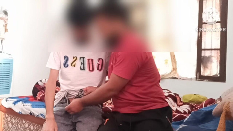 Desi__Panda: 내 똑바른 친구 거유 자지 - 똑바른 친구와 처음으로 캐스팅