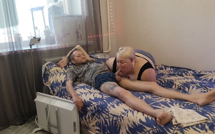 Zona901: Teściowa ssie mojego penisa, aż spuszczę się w ustach gorącą...