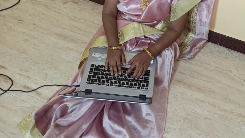 Palani69: Tamil casalinga sposata