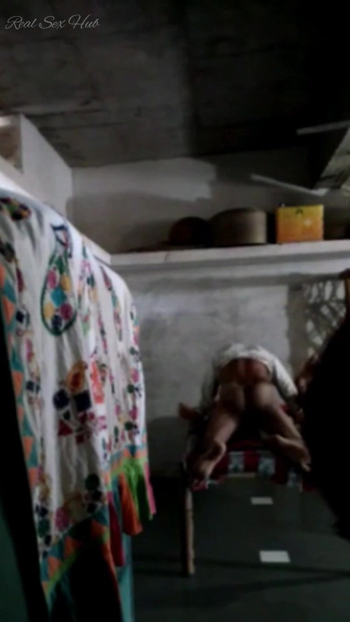 Real sex hub: ฉันเย็ดลูกเลี้ยงนอกใจในบ้านหมู่บ้านระหว่างทริป