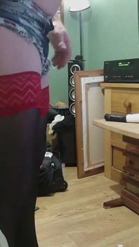 Micro Jeans dan Stockings