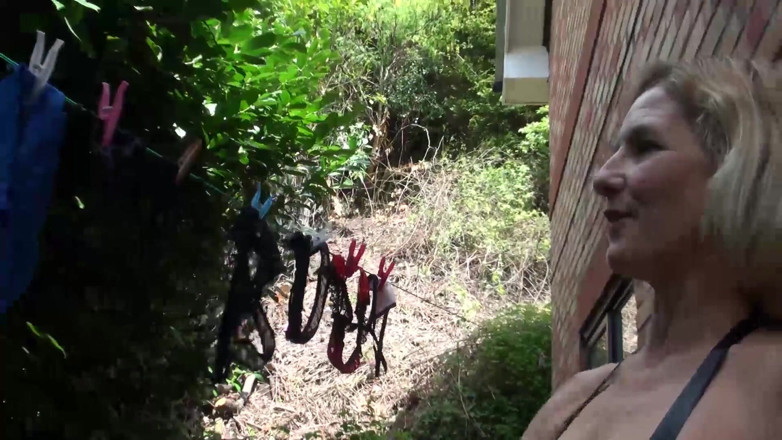 Dirty Doctors Clips: Hanging out the washing