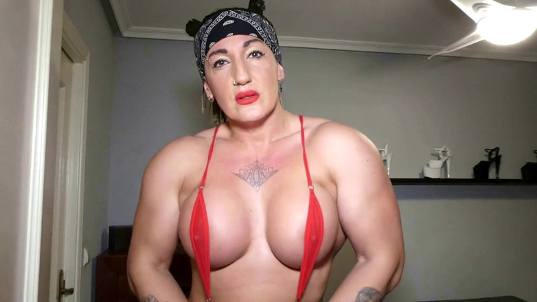Danaxmuscles: เขาฟาดรูตูดฉันจนพัง แล้วฉันกลืนควยเขาลึกสุดหลอด