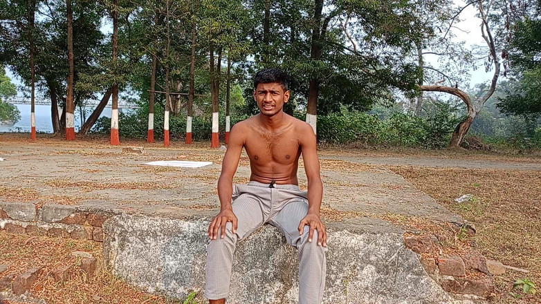 LinearOrnament35: Wie man beim sitzen schüttelt