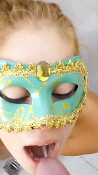 Kompilasi minum kencing!