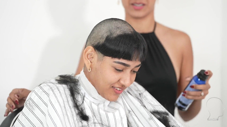 Euro Bald: Hindi