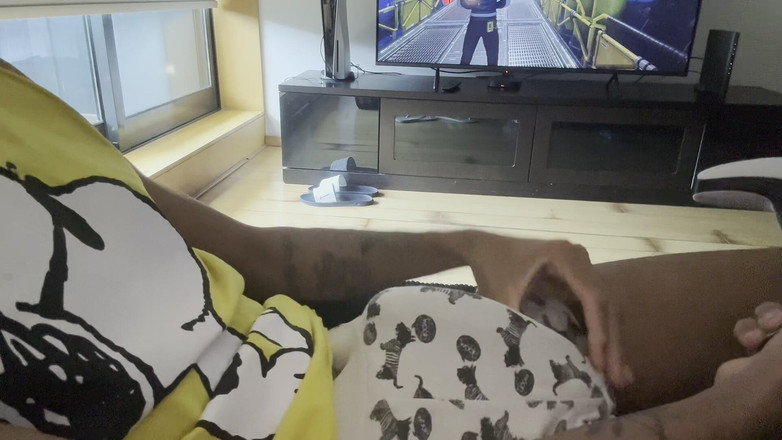 Leandro e Asafe: Videospiele spielen und